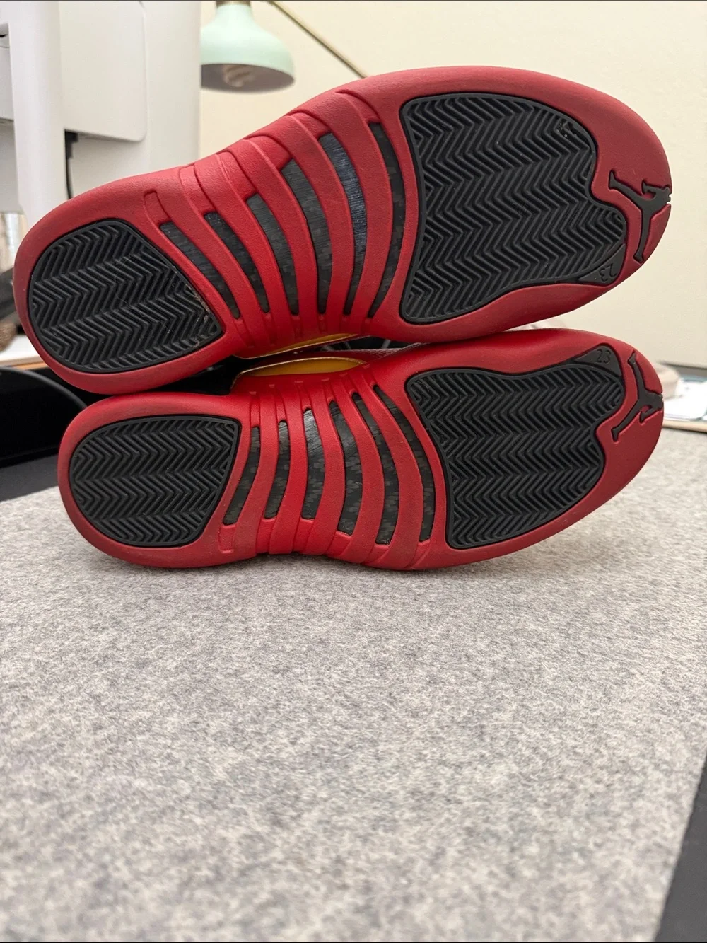 Air Jordan 12 Retro low SE “Super Bowl” , 9.5M